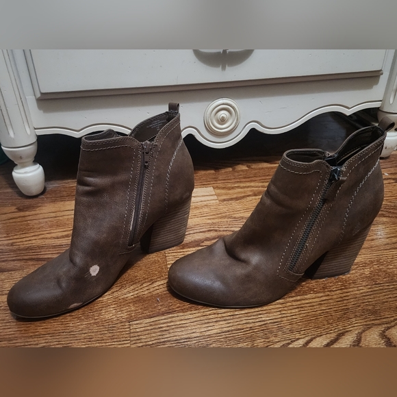 Brown Heeled Ankle Boots - Picture 5 of 5